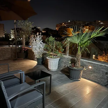 Terrace Escape Τίρανα