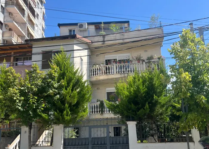 Terrace Escape Διαμέρισμα Τίρανα