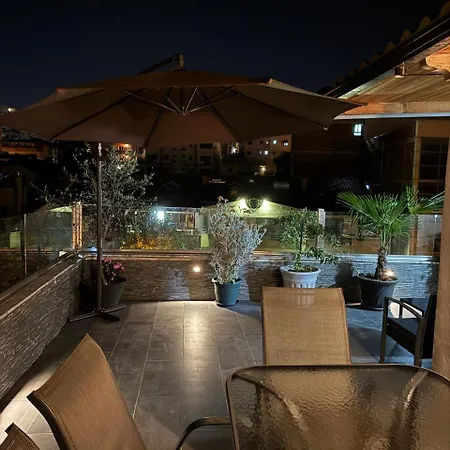 Apartment Terrace Escape *